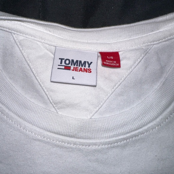 Tommy Jeans Graphic Tee - Picture 3 of 3